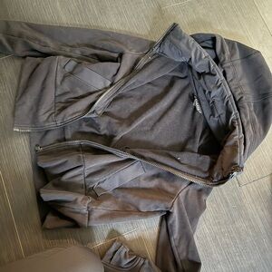 MBlack Hooded Jacket